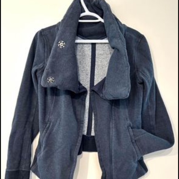 Lululemon Karmacollected Jacket Heathered Inkwell | 8 - Picture 3 of 9